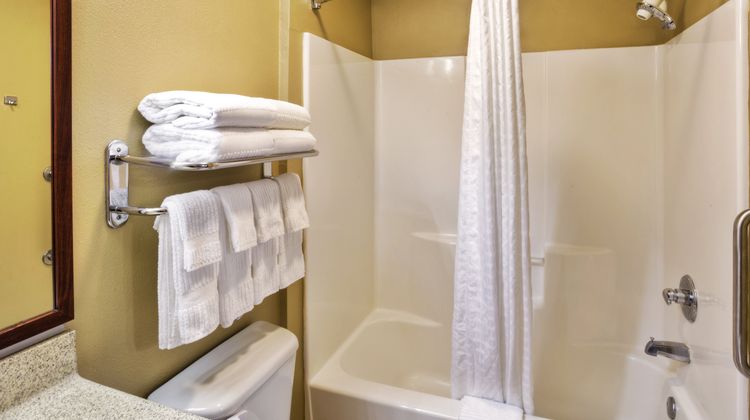 Candlewood Suites Killeen Suite