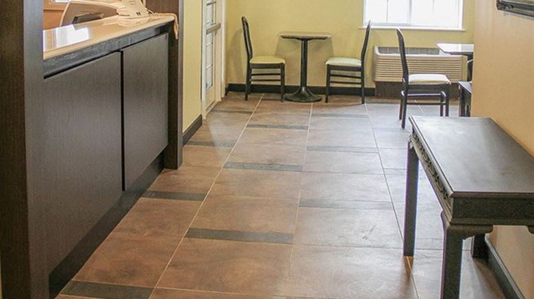<b>Candlewood Suites Lobby</b>. Images powered by <a href="https://www.leonardoworldwide.com/" title="Leonardo Worldwide" target="_blank">Leonardo</a>.
