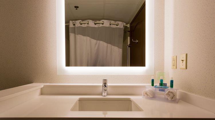 Holiday Inn Express & Suites Reading Room
