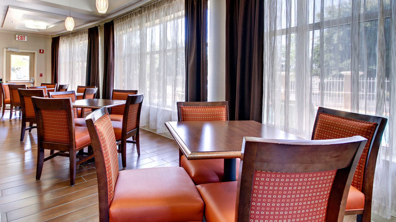 <b>Holiday Inn Express Inn & Suites South Restaurant</b>. Images powered by <a href="https://www.leonardoworldwide.com/" title="Leonardo Worldwide" target="_blank">Leonardo</a>.
