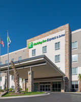 Holiday Inn Express & Suites CLT Airport