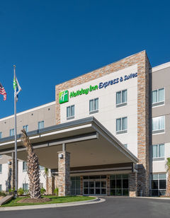 Holiday Inn Express & Suites CLT Airport