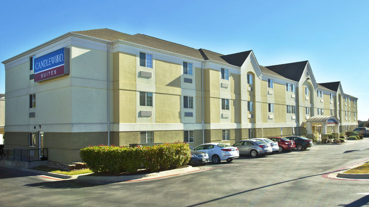 Candlewood Suites Killeen Exterior