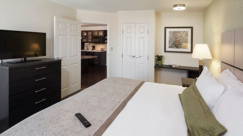<b>Candlewood Suites Carlsbad South Suite</b>. Images powered by <a href="https://www.leonardoworldwide.com/" title="Leonardo Worldwide" target="_blank">Leonardo</a>.