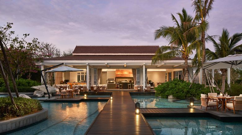 <b>Rosewood Sanya Restaurant</b>. Images powered by <a href=https://www.travelagewest.com/Hotels/Sanya-China/