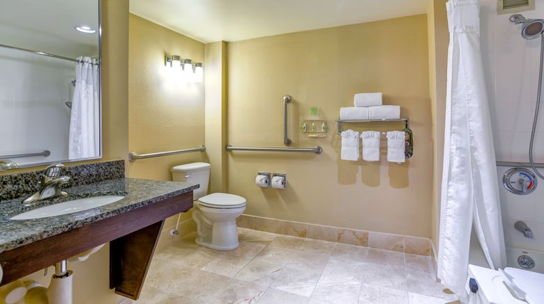 <b>Holiday Inn Indianapolis North/Carmel Room</b>. Images powered by <a href="https://www.leonardoworldwide.com/" title="Leonardo Worldwide" target="_blank">Leonardo</a>.