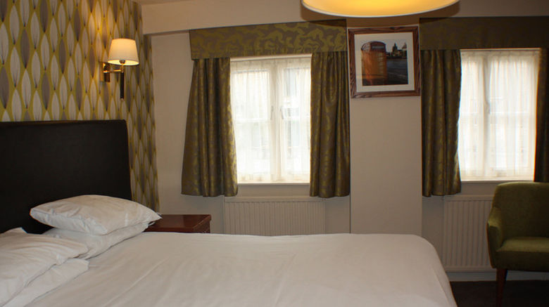<b>Cross Hands Hotel Room</b>. Images powered by <a href="https://www.leonardoworldwide.com/" title="Leonardo Worldwide" target="_blank">Leonardo</a>.