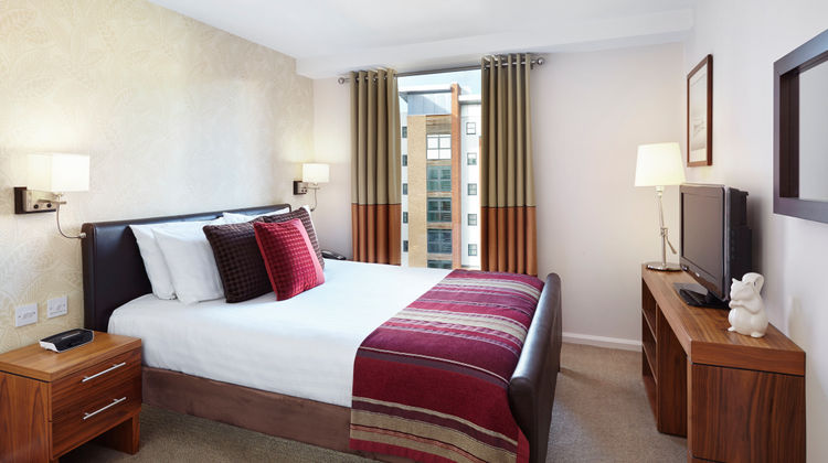 Staybridge Suites Newcastle Suite