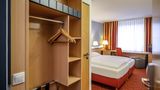 Mercure Hotel Ratingen Room