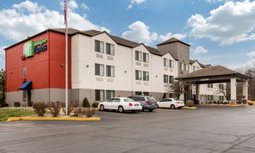 Holiday Inn Express N Evansville