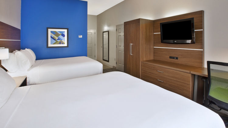 Holiday Inn Express Room