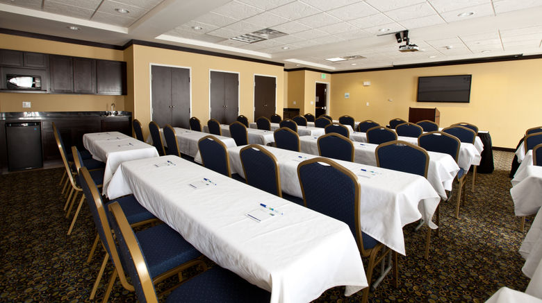 <b>Holiday Inn Express & Stes Detroit North Meeting</b>. Images powered by <a href="https://www.leonardoworldwide.com/" title="Leonardo Worldwide" target="_blank">Leonardo</a>.