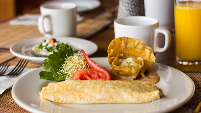<b>Holiday Inn Queretaro Zona Diamante Restaurant</b>. Images powered by <a href="https://www.leonardoworldwide.com/" title="Leonardo Worldwide" target="_blank">Leonardo</a>.
