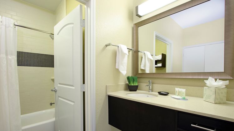 Staybridge Suites Interstate Highway 20 Room