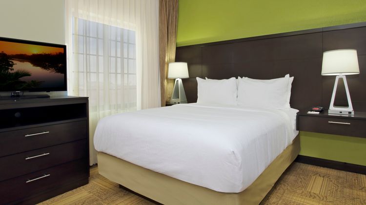 Staybridge Suites Interstate Highway 20 Room