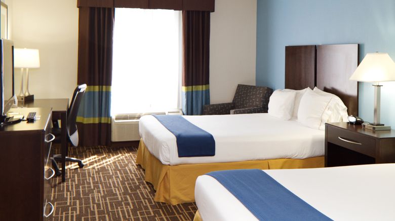 <b>Holiday Inn Express & Suites Room</b>. Images powered by <a href="https://www.leonardoworldwide.com/" title="Leonardo Worldwide" target="_blank">Leonardo</a>.