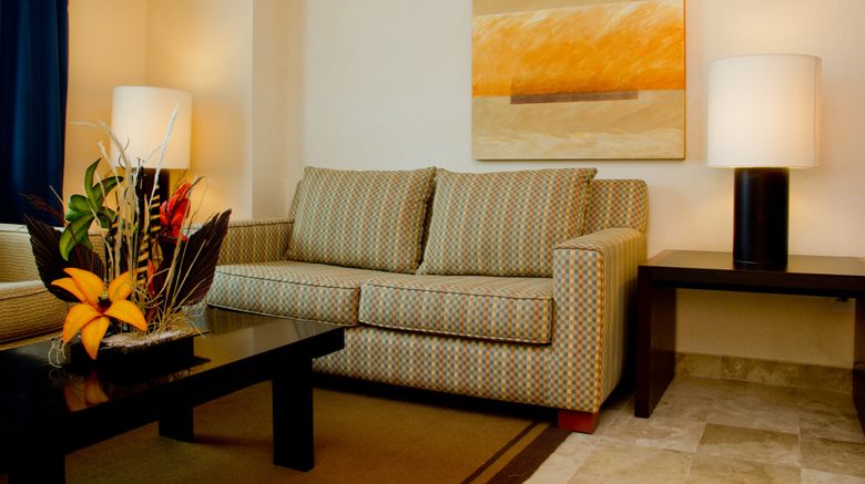 <b>Holiday Inn Uruapan Room</b>. Images powered by <a href="https://www.leonardoworldwide.com/" title="Leonardo Worldwide" target="_blank">Leonardo</a>.