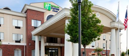 Holiday Inn Express & Suites Pell City Exterior