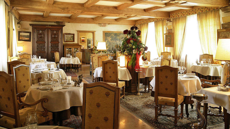 <b>La Bonne Etape Restaurant</b>. Images powered by <a href="https://www.leonardoworldwide.com/" title="Leonardo Worldwide" target="_blank">Leonardo</a>.