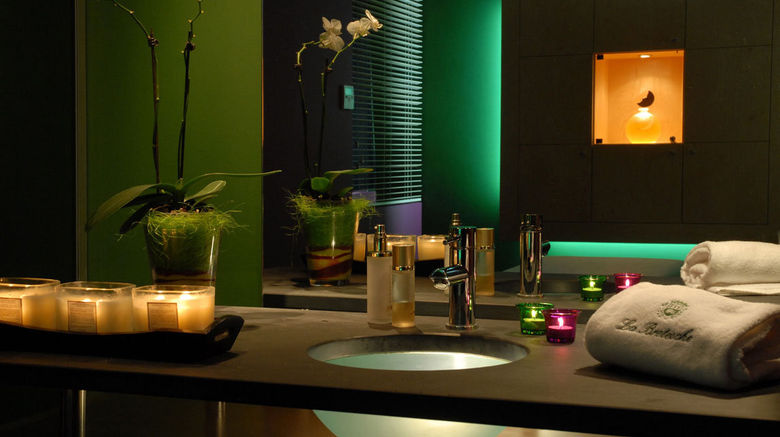 <b>Hotel & Spa de La Bretesche Room</b>. Images powered by <a href="https://www.leonardoworldwide.com/" title="Leonardo Worldwide" target="_blank">Leonardo</a>.