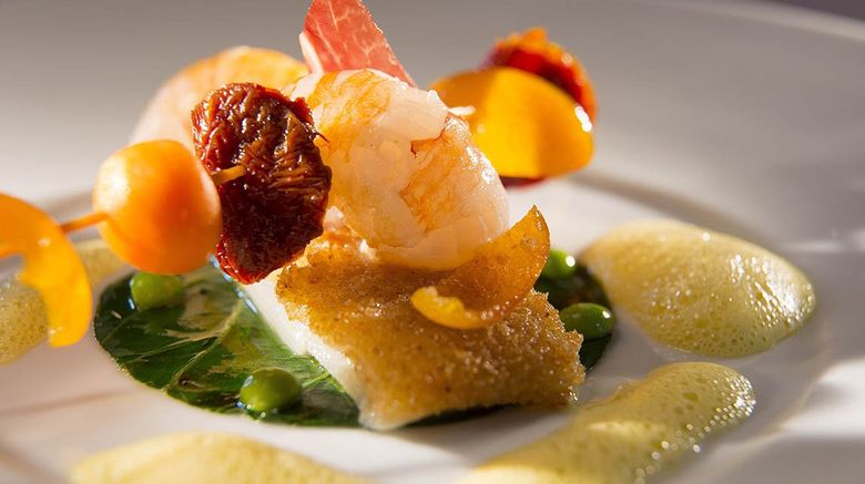 <b>Chateau de Noizay Restaurant</b>. Images powered by <a href="https://www.leonardoworldwide.com/" title="Leonardo Worldwide" target="_blank">Leonardo</a>.