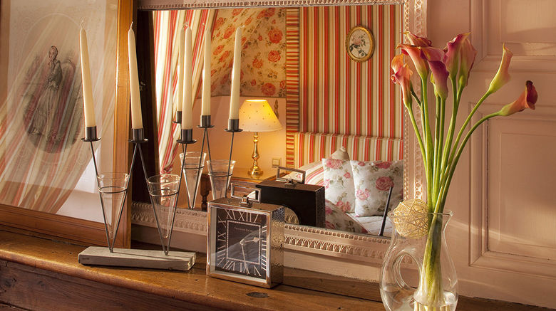 <b>Chateau de Noizay Room</b>. Images powered by <a href="https://www.leonardoworldwide.com/" title="Leonardo Worldwide" target="_blank">Leonardo</a>.