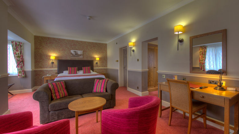 <b>Ethorpe Hotel Suite</b>. Images powered by <a href="https://www.leonardoworldwide.com/" title="Leonardo Worldwide" target="_blank">Leonardo</a>.