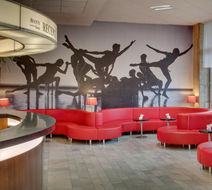 Hotel Avanti Lobby