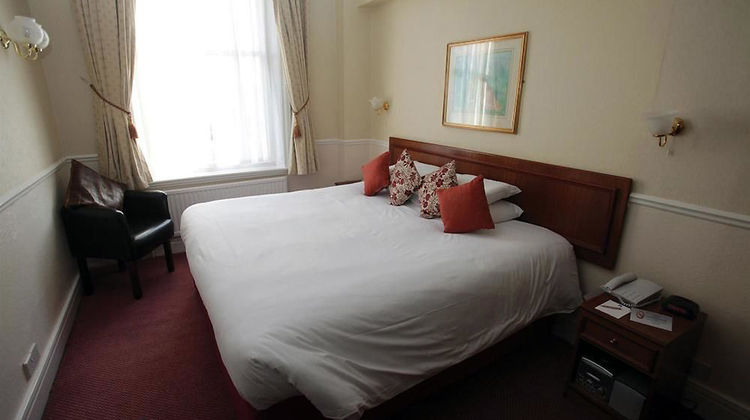 Highfield Hotel Room