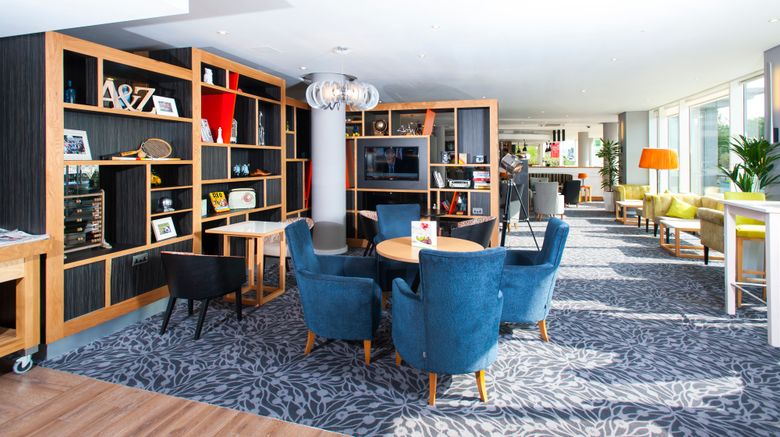 <b>Holiday Inn London-West Lobby</b>. Images powered by <a href="https://www.leonardoworldwide.com/" title="Leonardo Worldwide" target="_blank">Leonardo</a>.