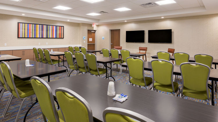 Holiday Inn Express & Suites Prosser Meeting