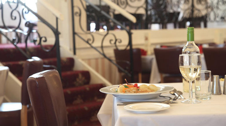 <b>Esplanade Hotel Dunoon Restaurant</b>. Images powered by <a href="https://www.leonardoworldwide.com/" title="Leonardo Worldwide" target="_blank">Leonardo</a>.