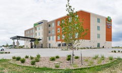 Holiday Inn Express & Suites Ogallala