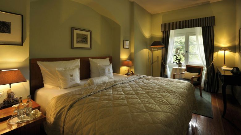 <b>Schlosshotel Burg Schlitz Room</b>. Images powered by <a href="https://www.leonardoworldwide.com/" title="Leonardo Worldwide" target="_blank">Leonardo</a>.