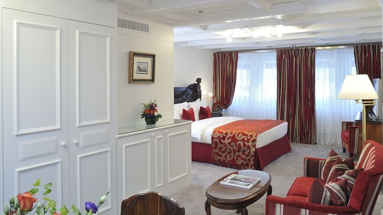 <b>Hotel de la Cigogne Room</b>. Images powered by <a href="https://www.leonardoworldwide.com/" title="Leonardo Worldwide" target="_blank">Leonardo</a>.