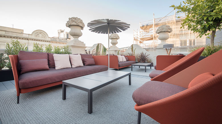 <b>Casagrand Luxury Suites Pool</b>. Images powered by <a href="https://www.leonardoworldwide.com/" title="Leonardo Worldwide" target="_blank">Leonardo</a>.