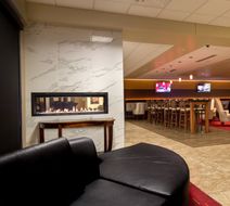 Holiday Inn Des Moines Lobby