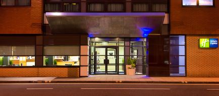 Holiday Inn Express City Ctr Riverside Exterior