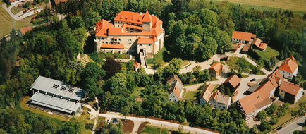 Hotel Burg Wernberg Exterior