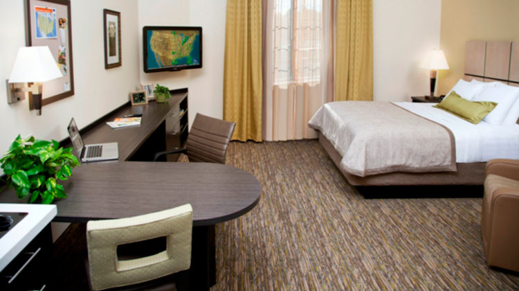 Candlewood Suites Brighton Room