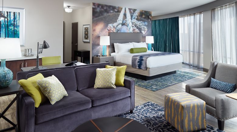 <b>Hotel Indigo Tuscaloosa Downtown Suite</b>. Images powered by <a href="https://www.leonardoworldwide.com/" title="Leonardo Worldwide" target="_blank">Leonardo</a>.