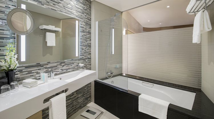 Pearl Rotana Room