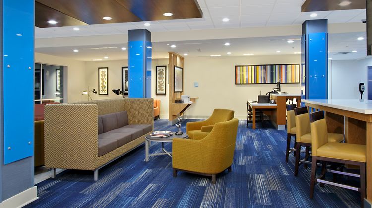 Holiday Inn Express/Suites Lake Charles Other