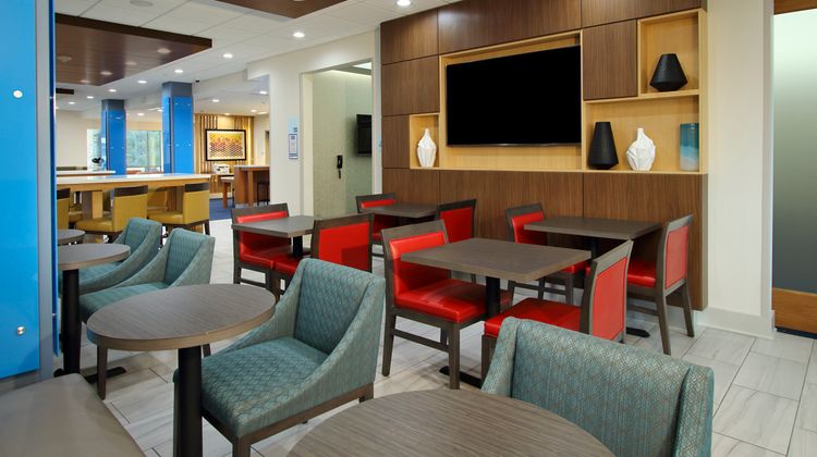 Holiday Inn Express/Suites Lake Charles Restaurant