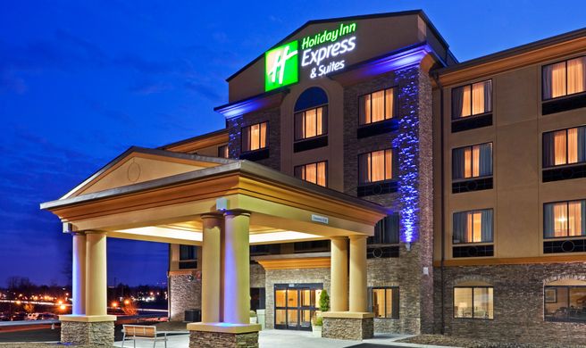 Holiday Inn Express & Sts Syracuse North Exterior
