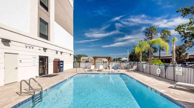 <b>Holiday Inn Express/Stes Lakeland South Pool</b>. Images powered by <a href="https://www.leonardoworldwide.com/" title="Leonardo Worldwide" target="_blank">Leonardo</a>.