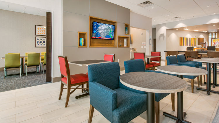 Holiday Inn Express/Stes Carrollton West Restaurant