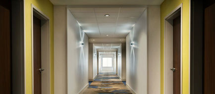 Holiday Inn Express & Stes Nebraska City Lobby