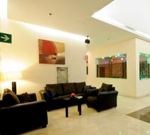 Holiday Inn Uruapan Lobby