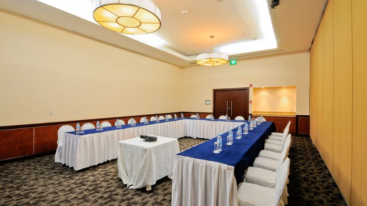 Holiday Inn Uruapan Spa